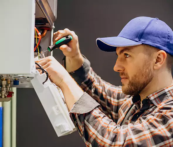 Expert Plumber for Tankless Water Heater Maintenance in Grove City, OH: Schedule Professional Maintenance Services with Us