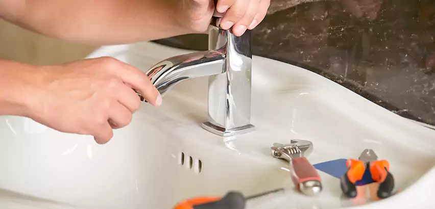 Bathtub Faucet Replacement in Grove City